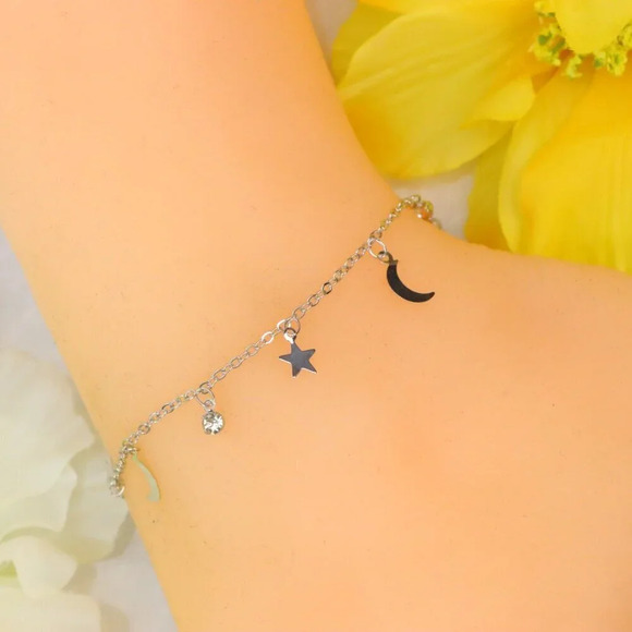 Minimalist Anklet, Sleek & Modern Design, Women’s Fashion, YC110298-A - Picture 8 of 10